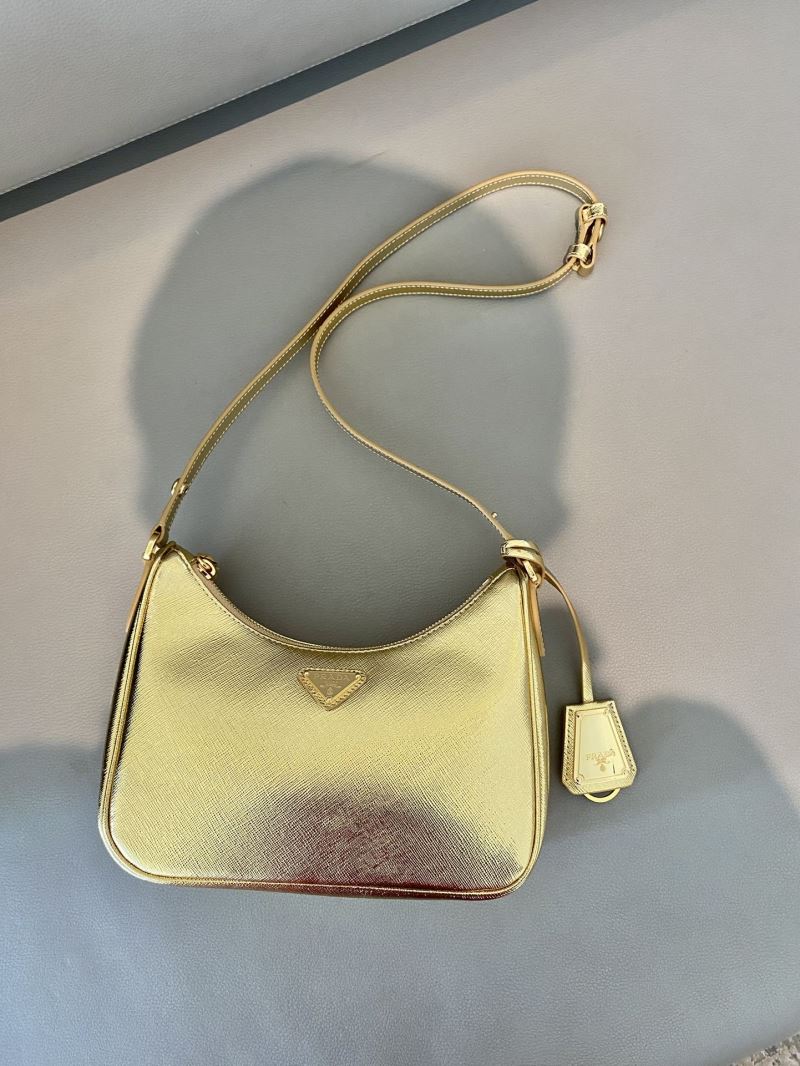 Pra*a hobo bags